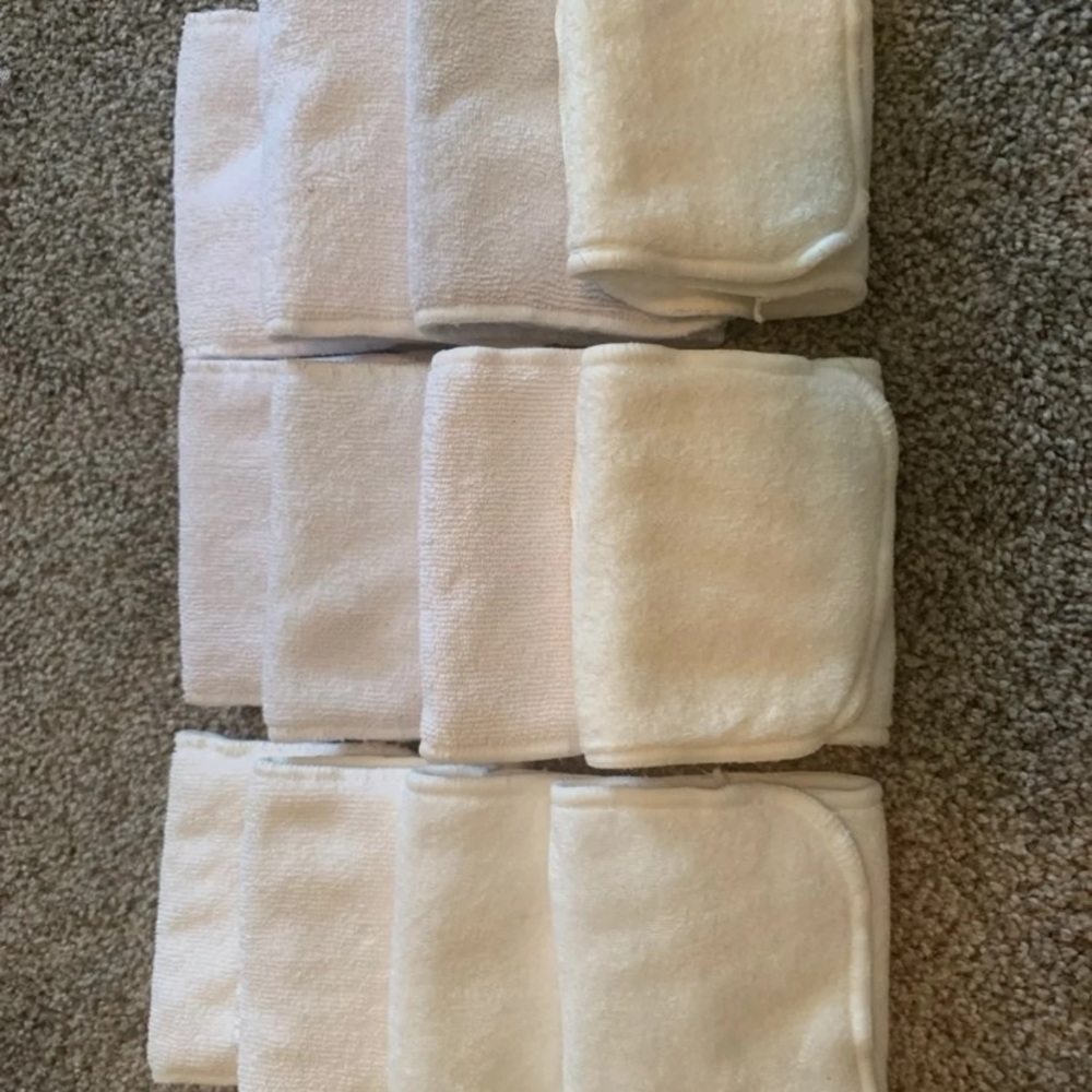 Cloth diaper+insert bundle - Picture 7 of 8